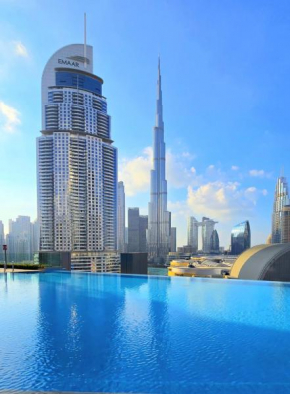 Full Burj Khalifa & Fountain Views Attached to Dubai Mall